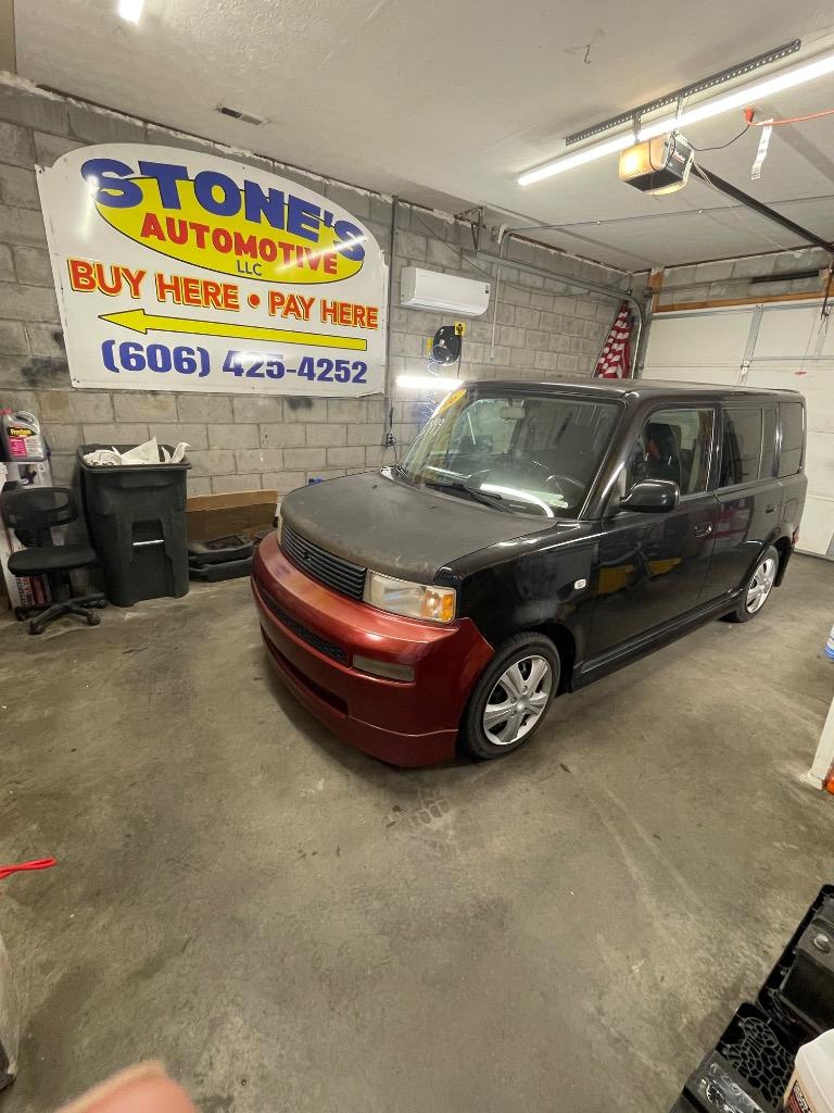 2006 Scion xB 4AT's photo