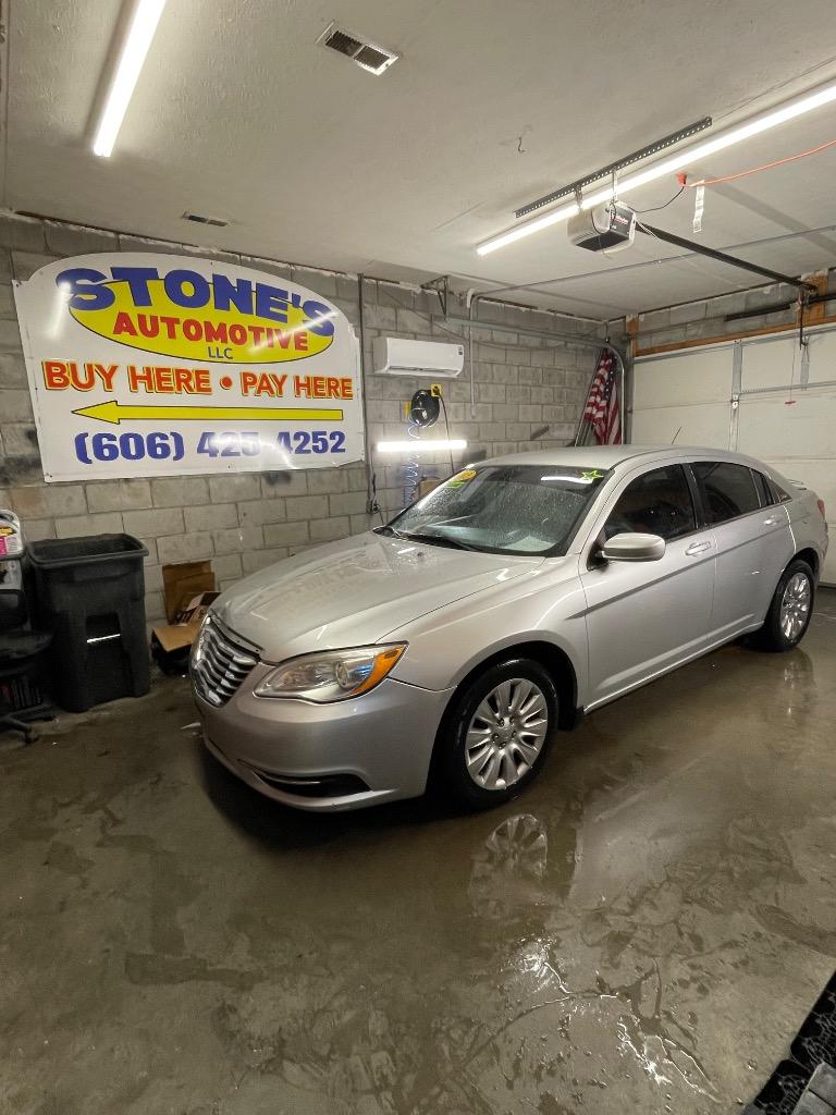 2012 Chrysler 200