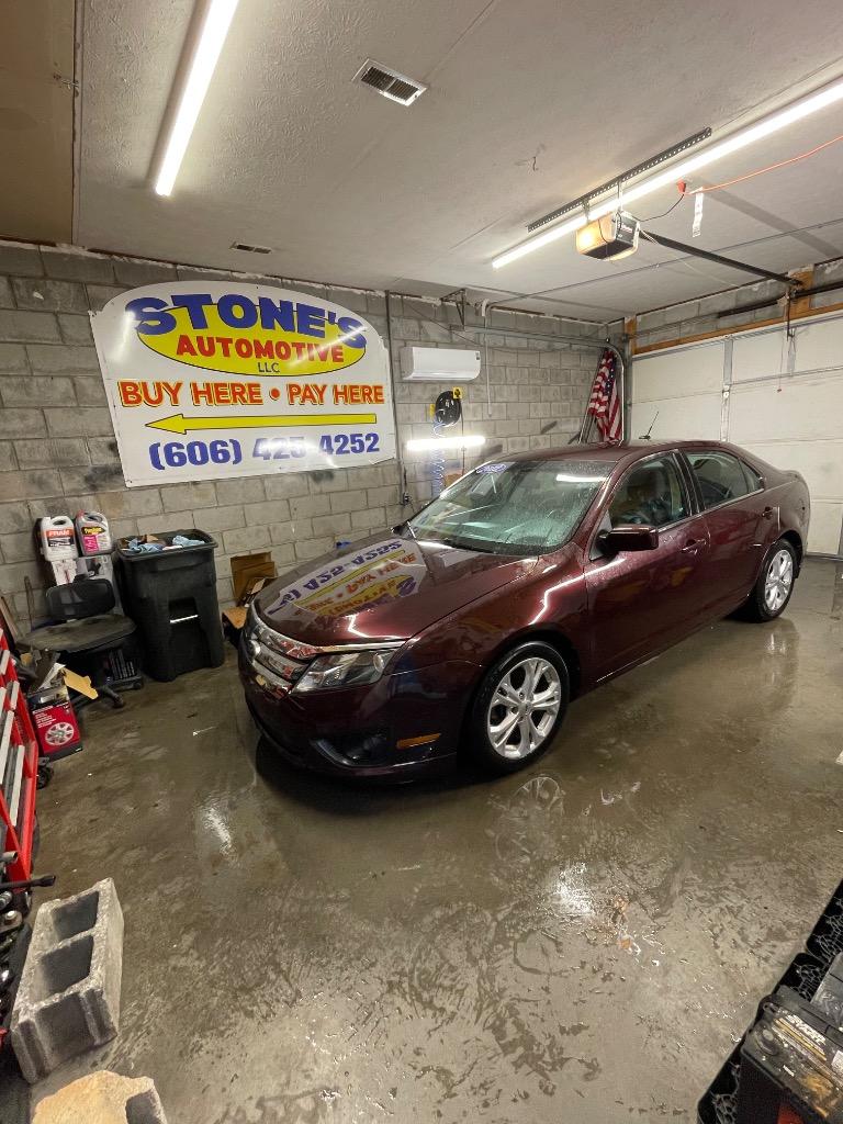 2012 Ford Fusion SE