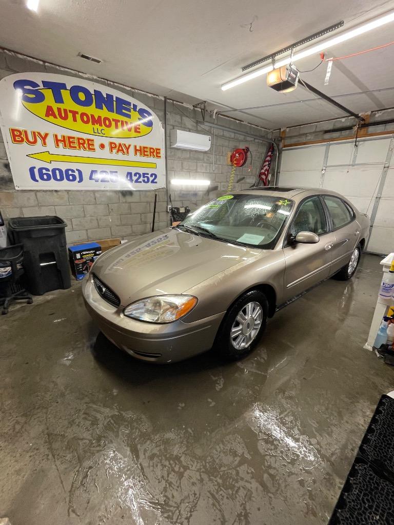 2005 Ford Taurus SEL